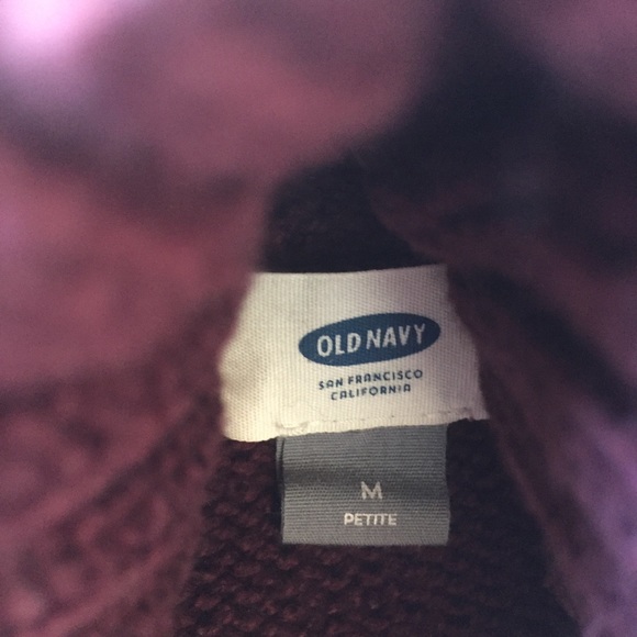 Old Navy Turtle Neck Sweater Women’s Size Medium Maroon Oversized High Low - Picture 4 of 6
